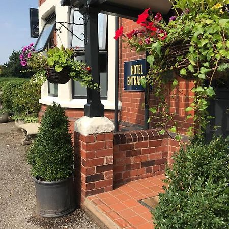 Rowton Poplars Hotel Chester Exterior photo